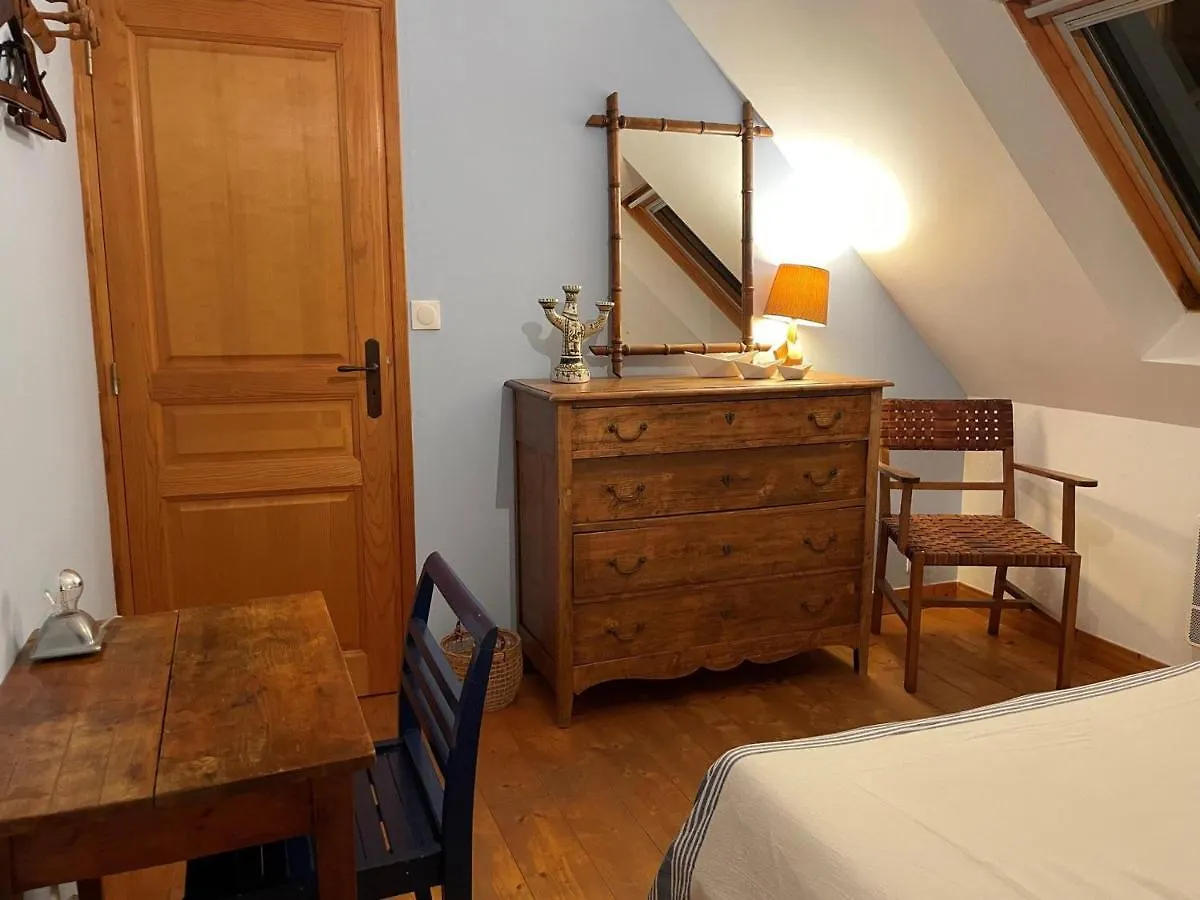 Hébergement de vacances Maison Locmaria, 6 pièces, 10 personnes - FR-1-418-5
